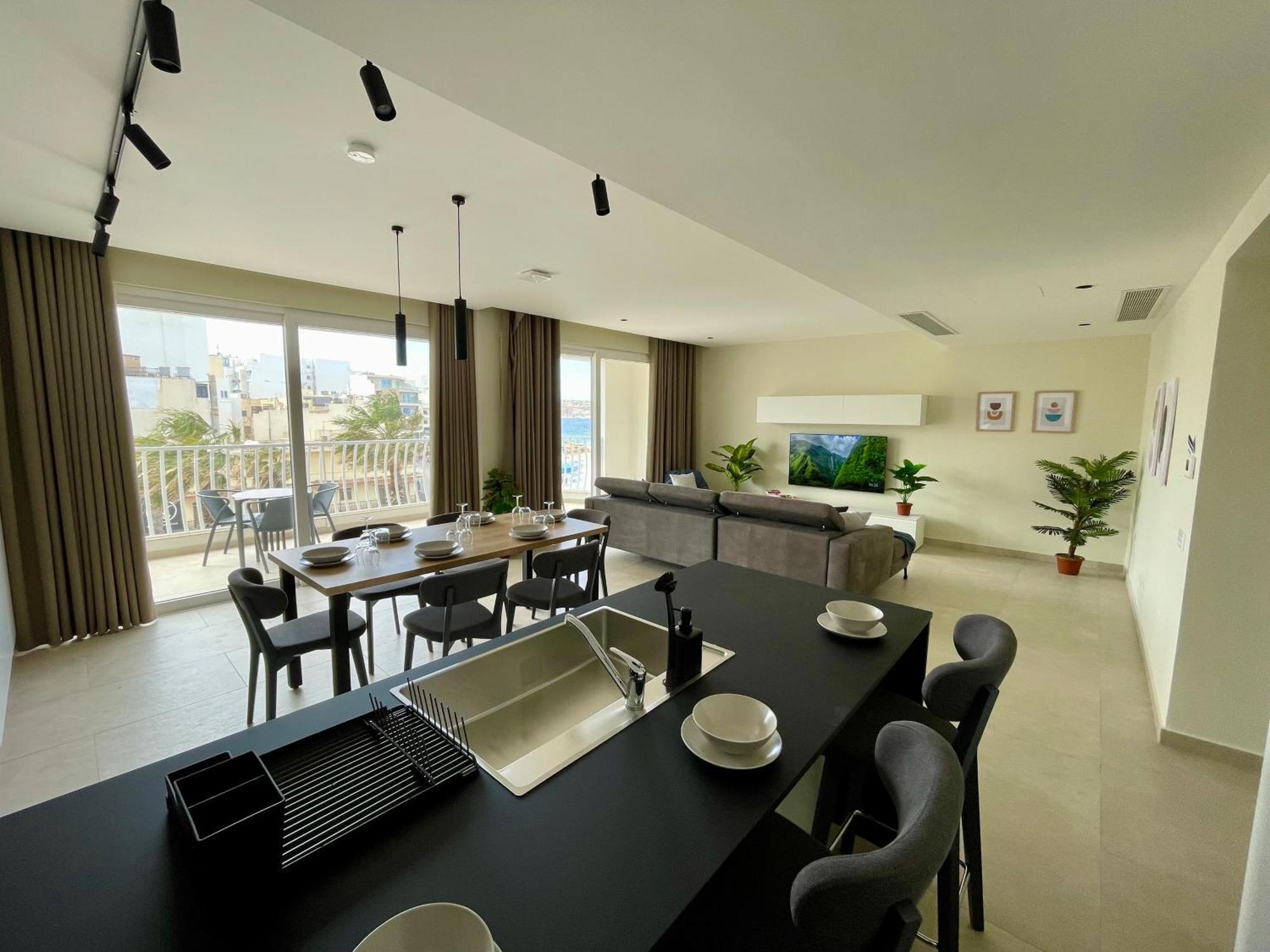 Bugibba Square Seafront Lux Apartments By Holi San Pawl il-Baħar Eksteriør billede