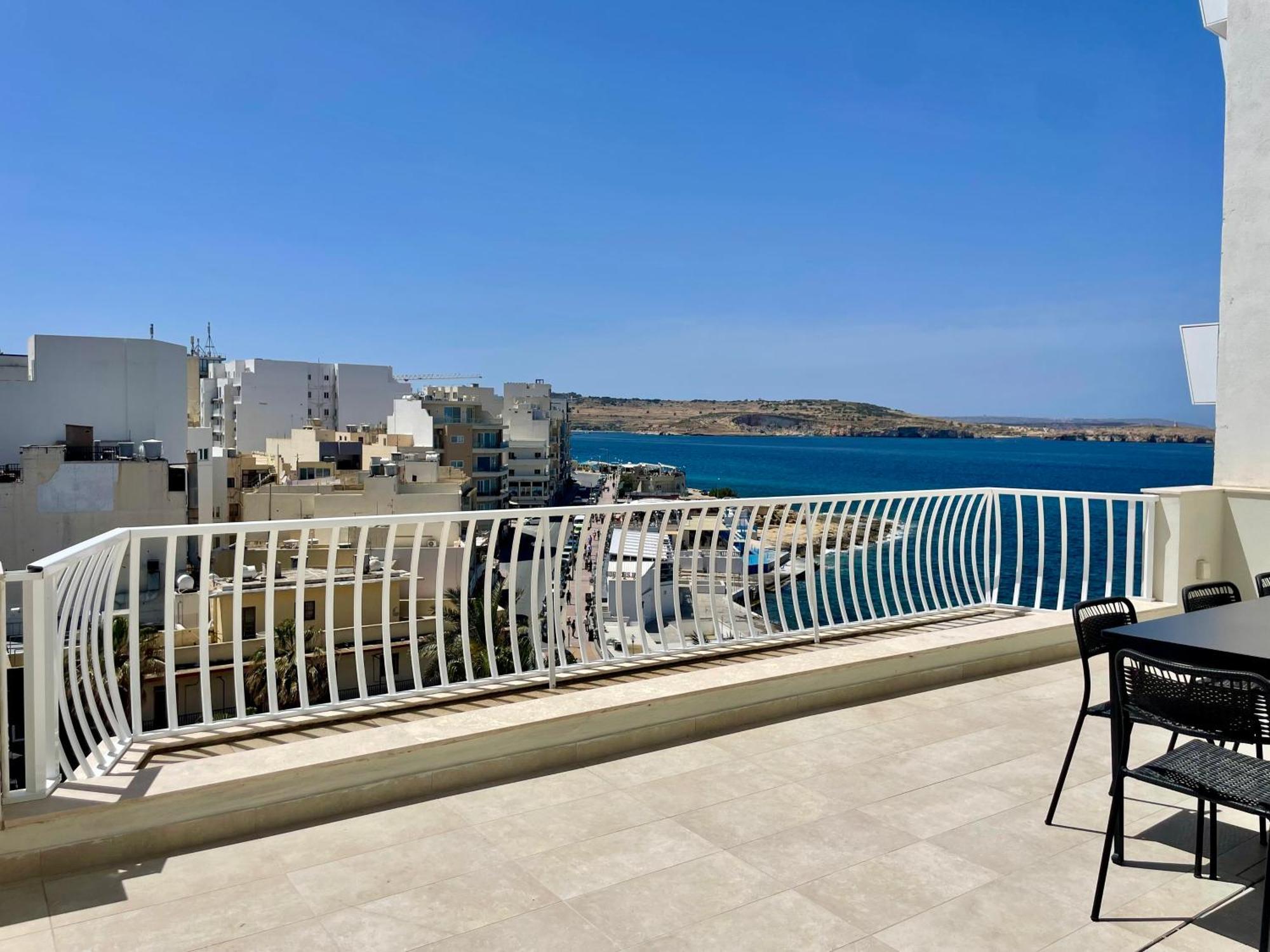 Bugibba Square Seafront Lux Apartments By Holi San Pawl il-Baħar Eksteriør billede