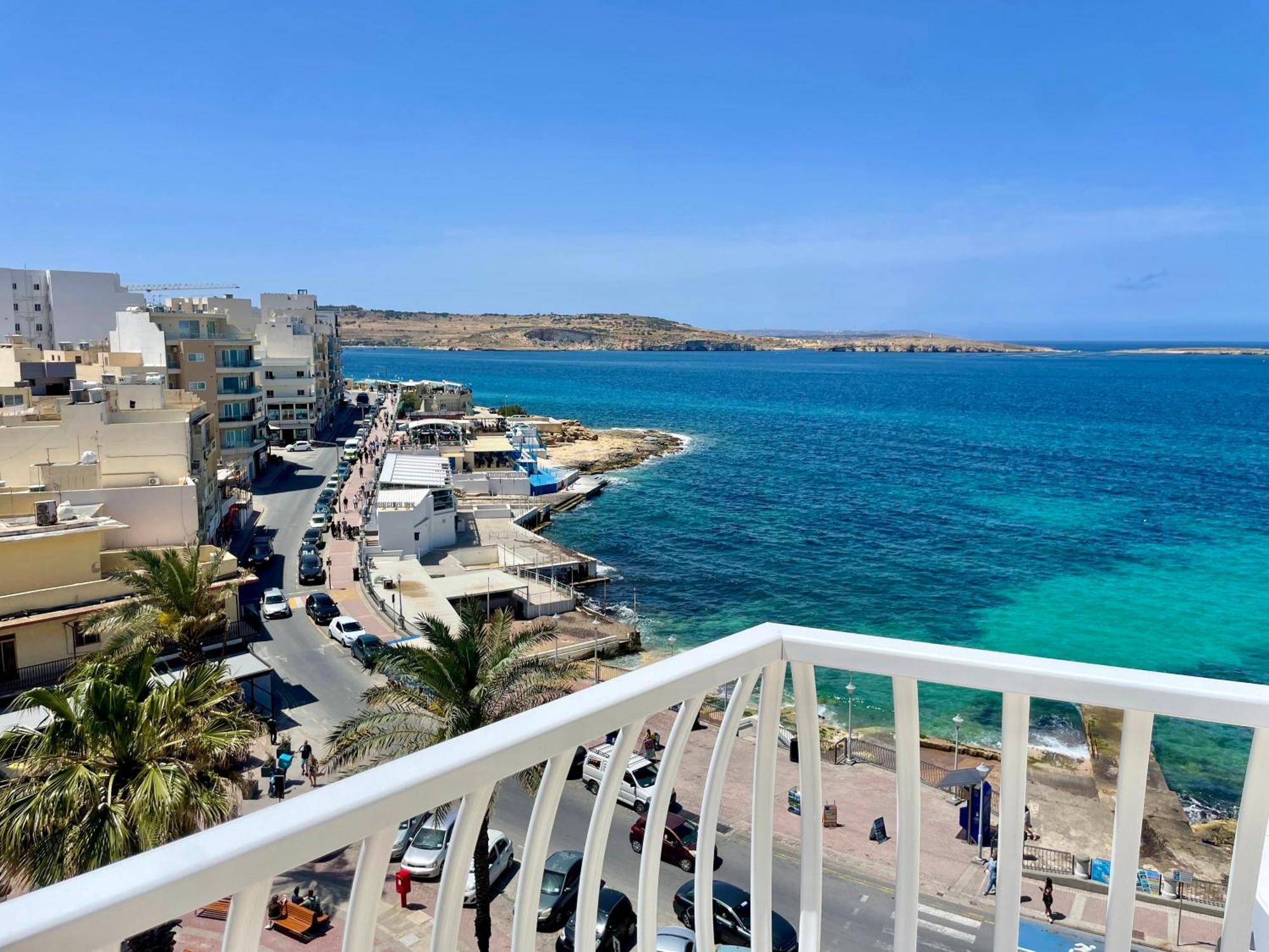 Bugibba Square Seafront Lux Apartments By Holi San Pawl il-Baħar Eksteriør billede